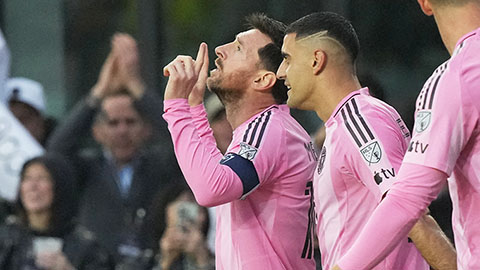  'Nội soi' 900 bàn thắng của Lionel Messi